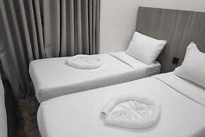 balwarat aldura Hotel