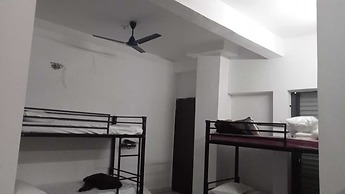 Hotel Viraj