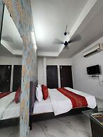 Hotel Viraj