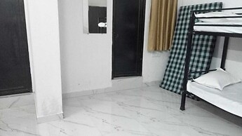 Hotel Viraj