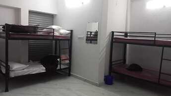 Hotel Viraj
