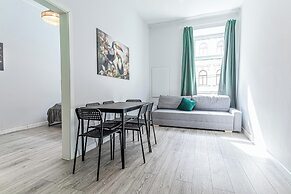 Cozy 2BR 1LR Apt Near Westbahnhof