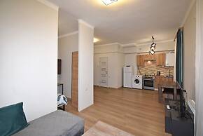 Apartment by Luxe Group AL777