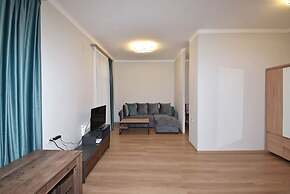 Apartment by Luxe Group AL777