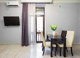 Apartments by Luxe Group AM713