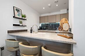 Seraphine Residence - Luxury 1BR Apartment