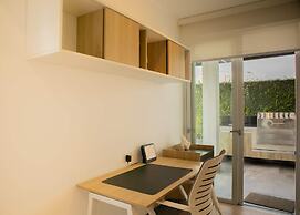 w Inviting 3BR w Balcony in Hip Miraflores