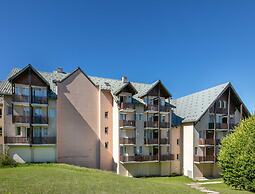 Mountain Apartment Near Village Centre