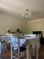 B&B Lary
