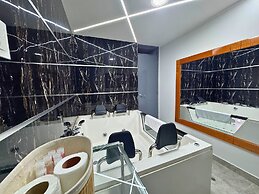 City Tower Hotel