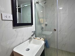City Tower Hotel