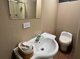 City Tower Hotel