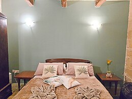 Maltese-Style APT - 5 mins from Valletta