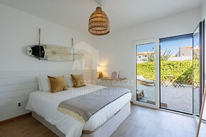 Valentin House by Acasadascasas