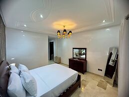 Chic 4BR with Jacuzzi-Fez New City Stay