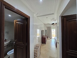 Chic 4BR with Jacuzzi-Fez New City Stay
