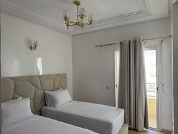 Chic 4BR with Jacuzzi-Fez New City Stay