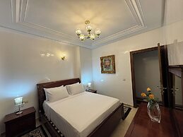 Chic 4BR with Jacuzzi-Fez New City Stay