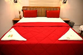 Hotel Elroi Suites