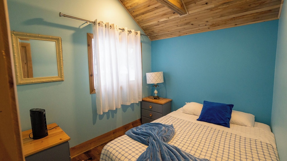 Echo Beach Cottage