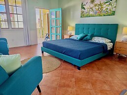 Utila Seabreeze Vacation Apartments