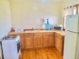 Utila Seabreeze Vacation Apartments