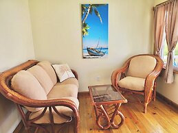 Utila Seabreeze Vacation Apartments
