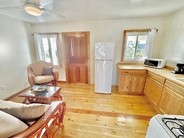 Utila Seabreeze Vacation Apartments