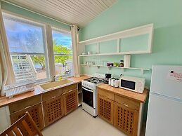 Utila Seabreeze Vacation Apartments