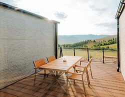 Blue Spot Resort