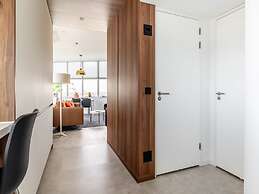 Comfortable Apartment With Panoramic Views