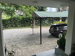 Thomasz Lodge