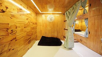 Deccan Dormitory