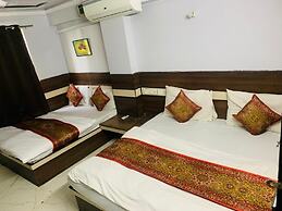 Hotel Churu Palace