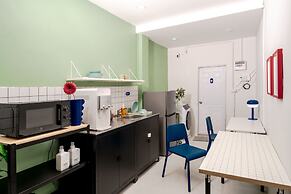 Bluehouse191 hometel