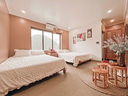 Shalva Homestay Catba
