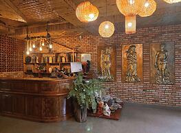 Shalva Homestay Catba