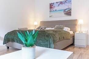 Modern 2BR Apt Near Westbahnhof