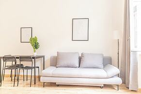 Charming 2BR Apt Close to Westbahnhof