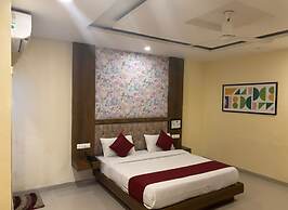 Hotel Royal Empire Indore