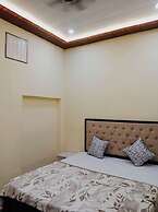 Hotel Rainbow Residency Varanasi