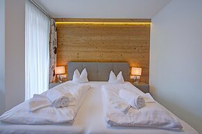 Mountain View Ski Brunner Apartment Top 1