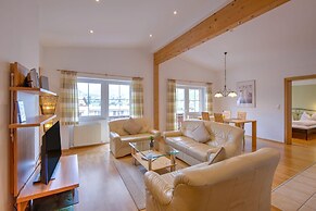 Bright Vicky Apartment With Infrared Sauna