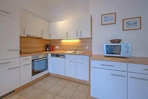 Bright Vicky Apartment With Infrared Sauna