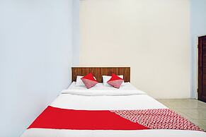 OYO 90515 Indah Guest House
