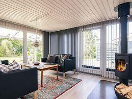 4 Star Holiday Home in Hals
