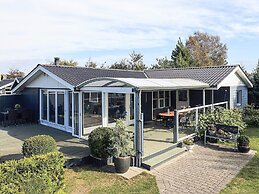 4 Star Holiday Home in Hals