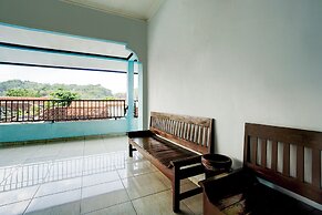 OYO 94818 Sabina House Syariah
