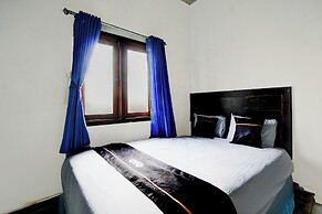 OYO 94818 Sabina House Syariah