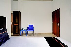 OYO 94818 Sabina House Syariah